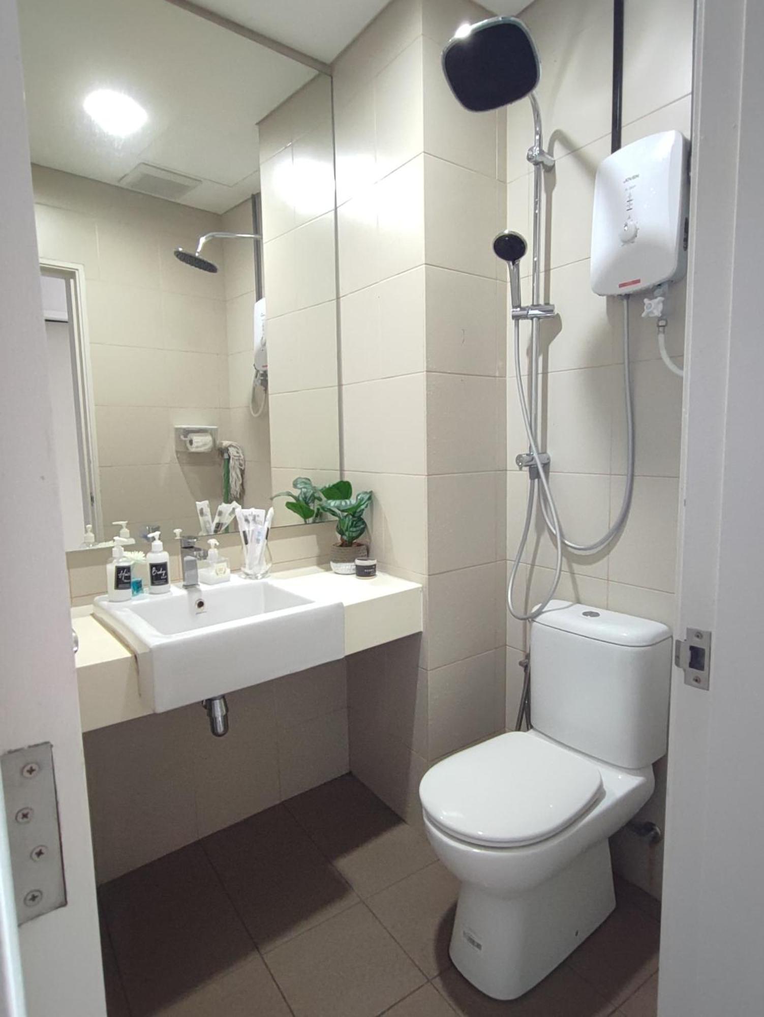 Icity Duplex 8pax 2r2b W Shah Alam