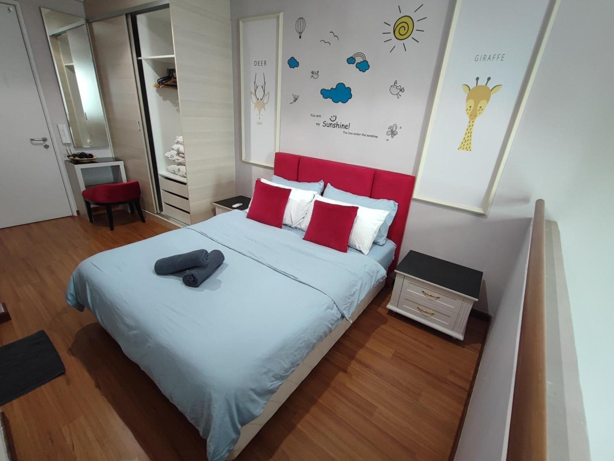 Icity Duplex 8pax 2r2b W Apartment